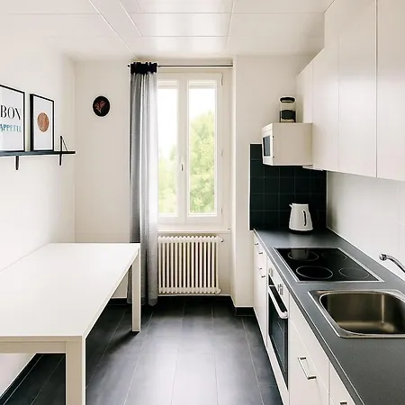 Center 4rooms, View Appartement Montreux