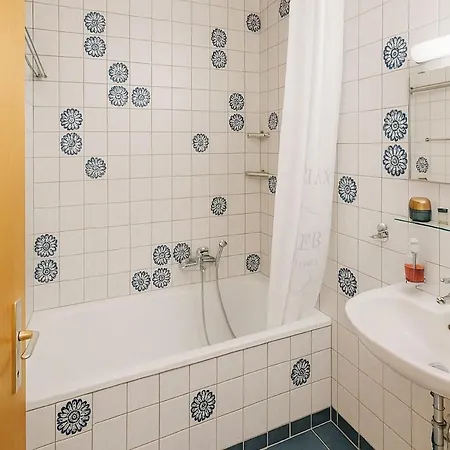Center 4rooms, View
